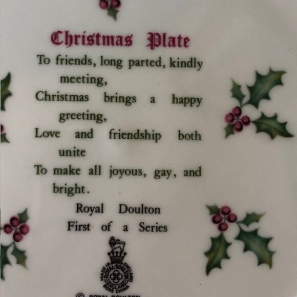 ROYAL DOULTON TABLEWARE LTD. Christmas 1977 Collectable Plate Skaters - Picture 10 of 16